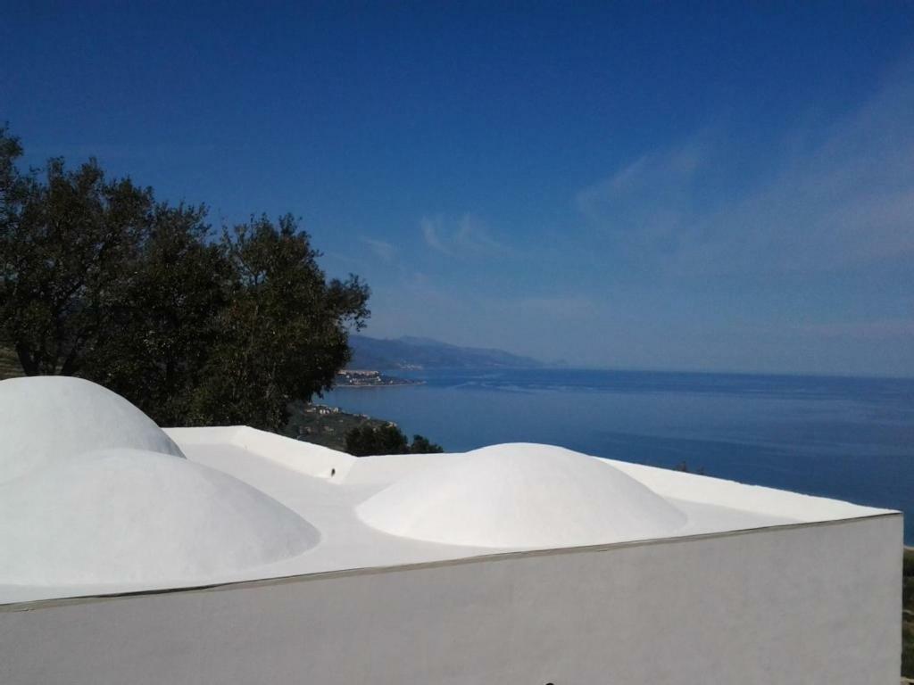 Villa Alice Santo Stefano di Camastra Exterior photo